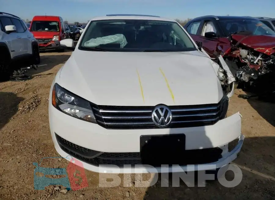 1VWBS7A31EC046590 Photo# 5