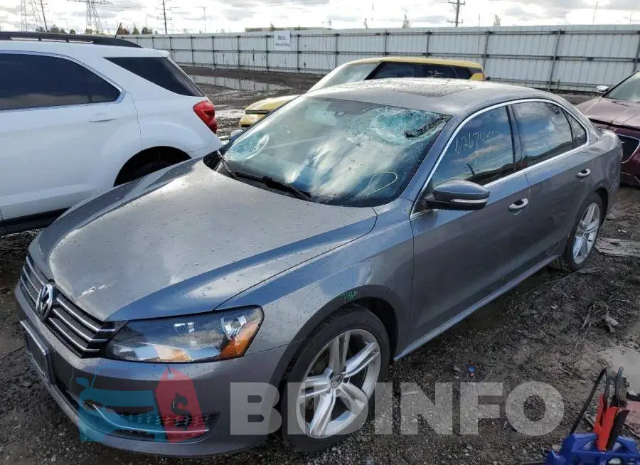 1VWBS7A32EC114492 Photo# 2
