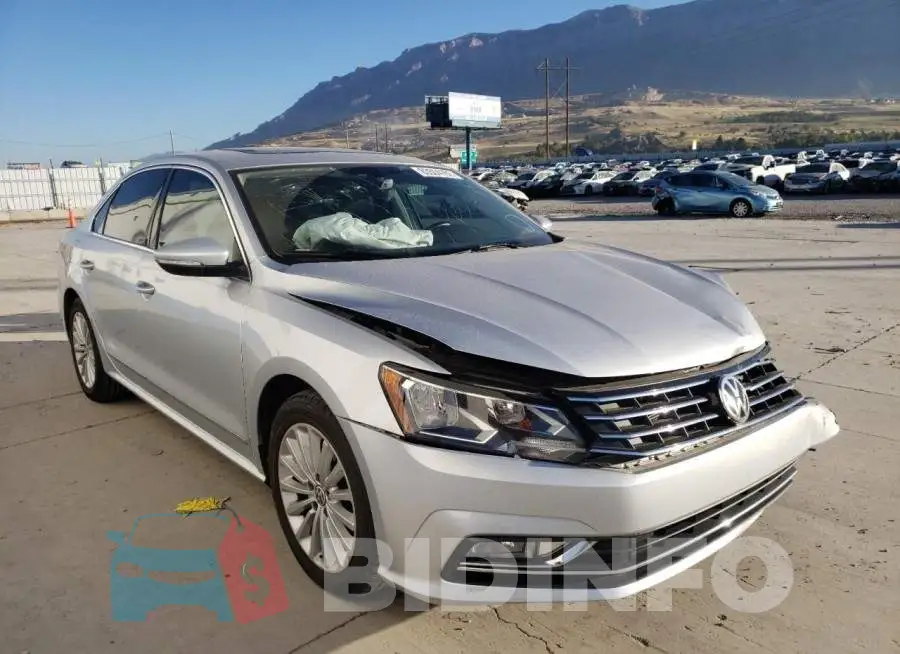 1VWBS7A34GC050653 Photo# 1