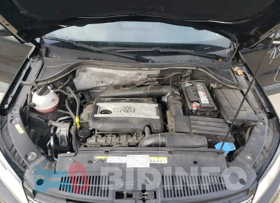 WVGAV7AX5HK001117 Photo# 7