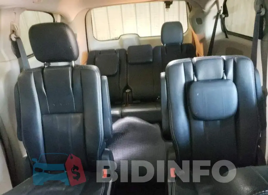 2C4RC1BG6GR148166 Photo# 10