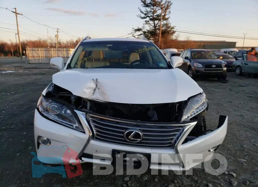 2T2BK1BA8DC219164 Photo# 7