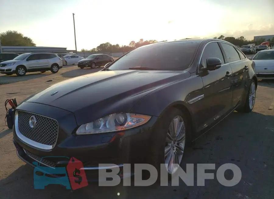 SAJWA2GZ9F8V85616 Photo# 1