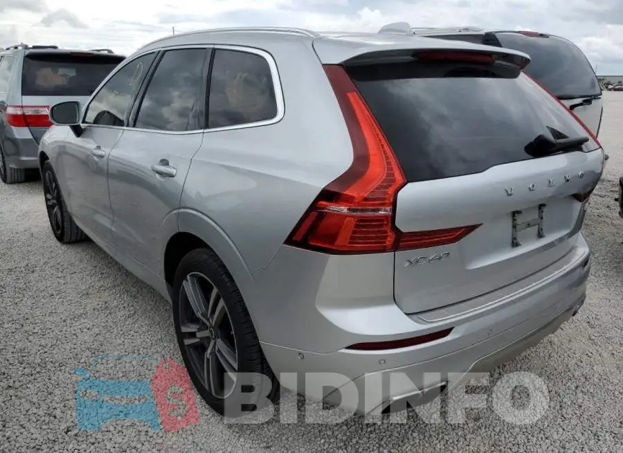LYV102RK8JB109783 Photo# 3