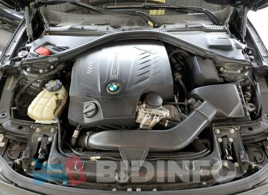 WBA4B1C57FG241513 Photo# 7