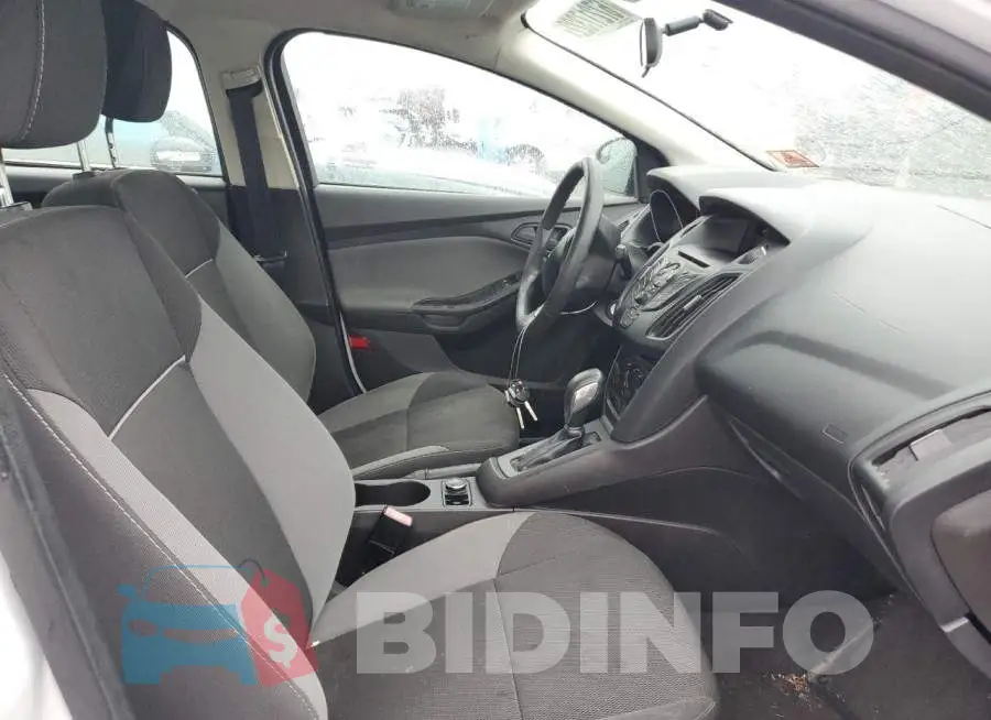 1FADP3E22DL258863 Photo# 5