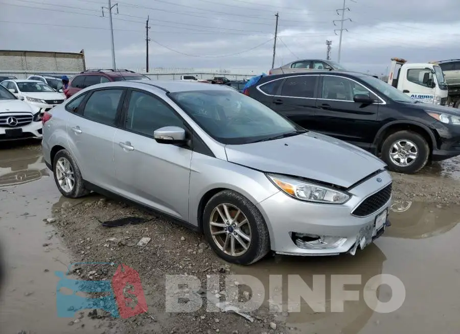 1FADP3F22FL339301 Photo# 4