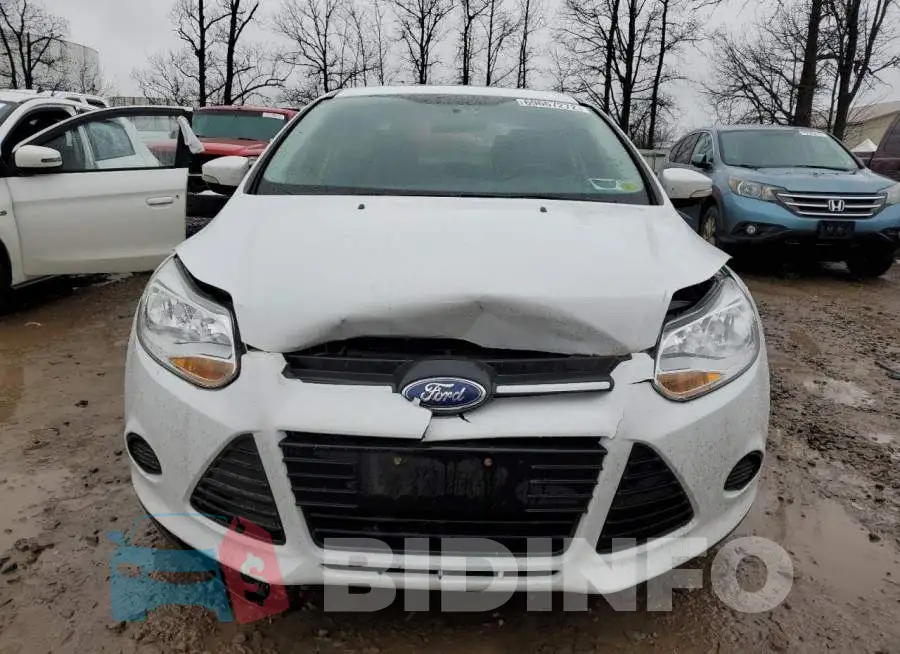 1FADP3F27EL402181 Photo# 5