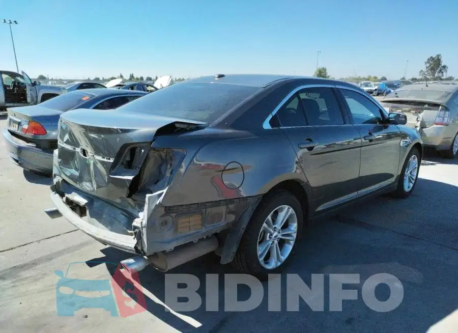1FAHP2D84JG135183 Photo# 4