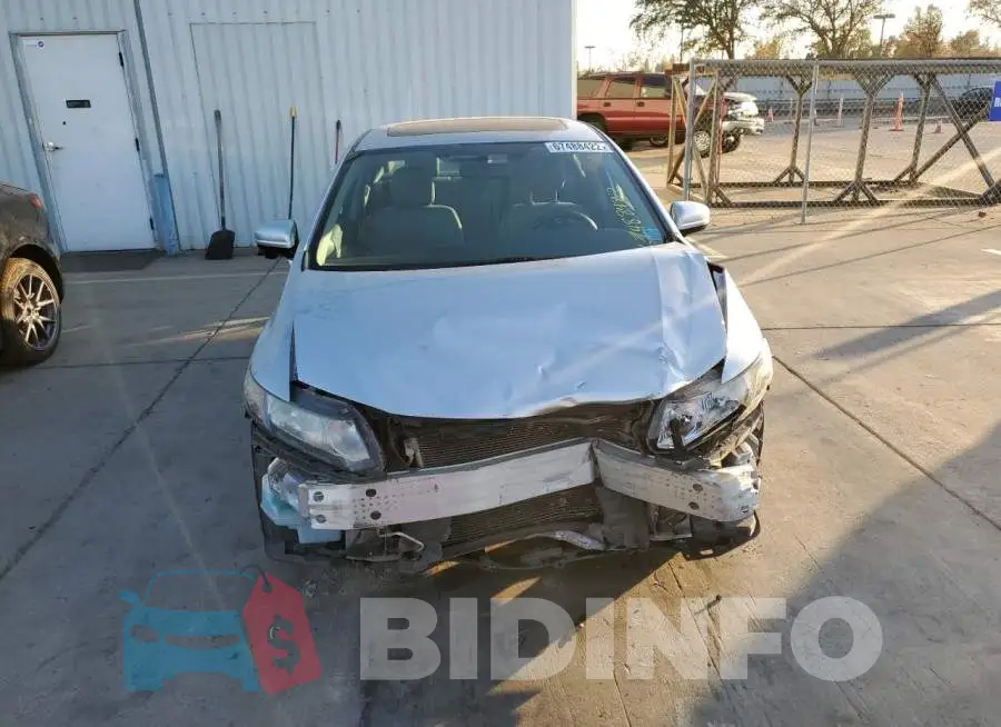 19XFB2F86EE275562 Photo# 5