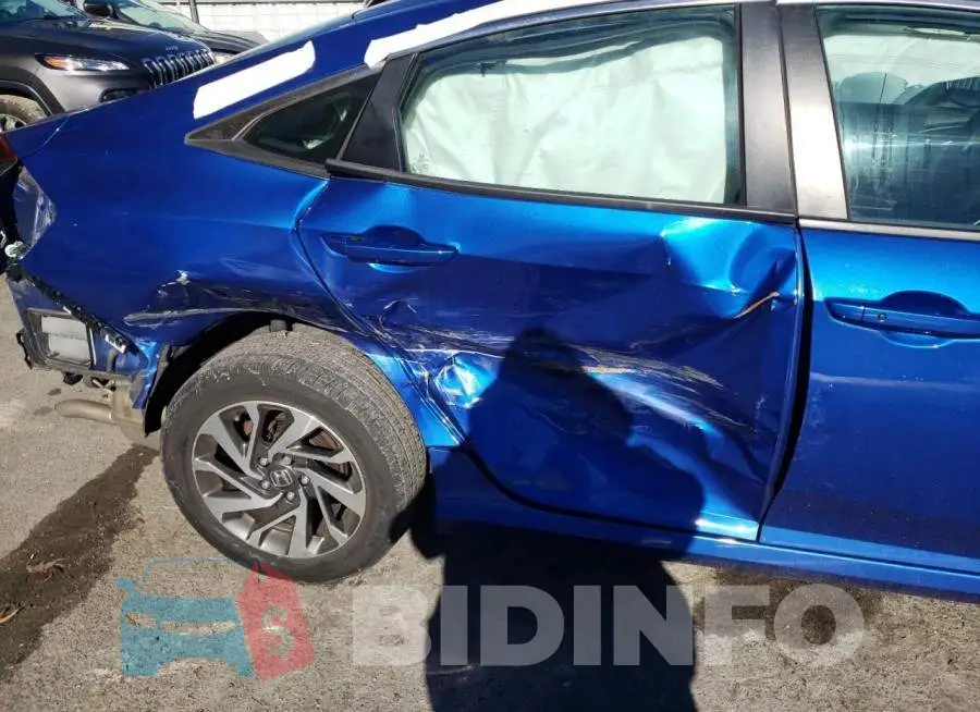 19XFC2F73HE225338 Photo# 9
