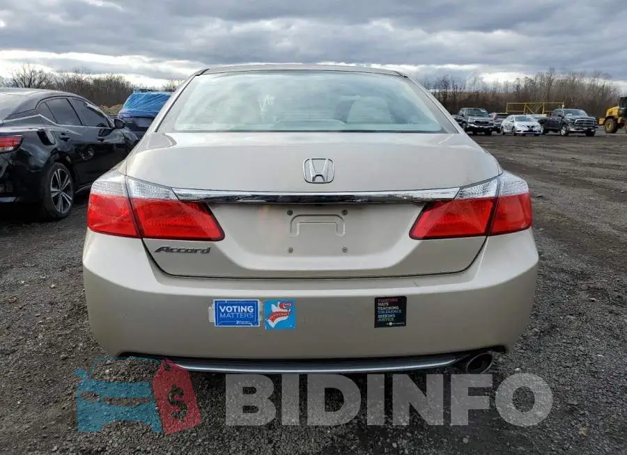 1HGCR2F70FA032731 Photo# 6