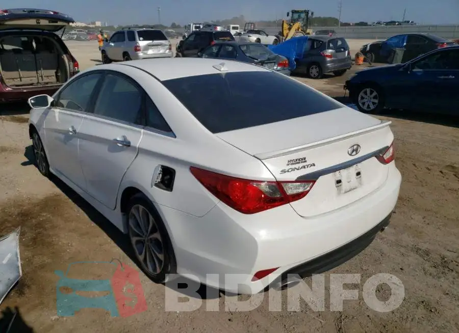 5NPEC4ACXEH814132 Photo# 2