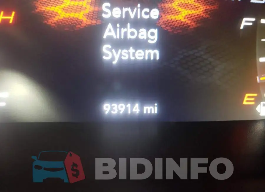 2C3CDXHG3FH918071 Photo# 8