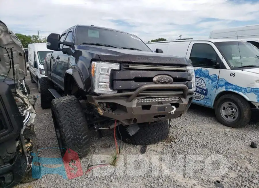 1FT7W2BT2JEB26638 Photo# 1