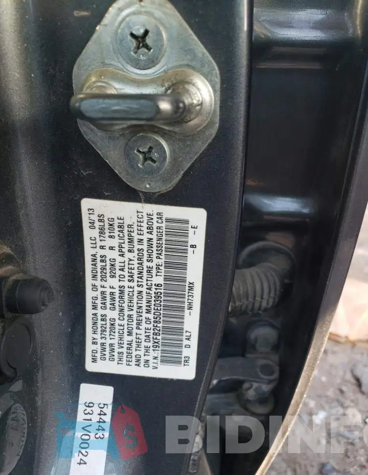 19XFB2F85DE039516 Photo# 10