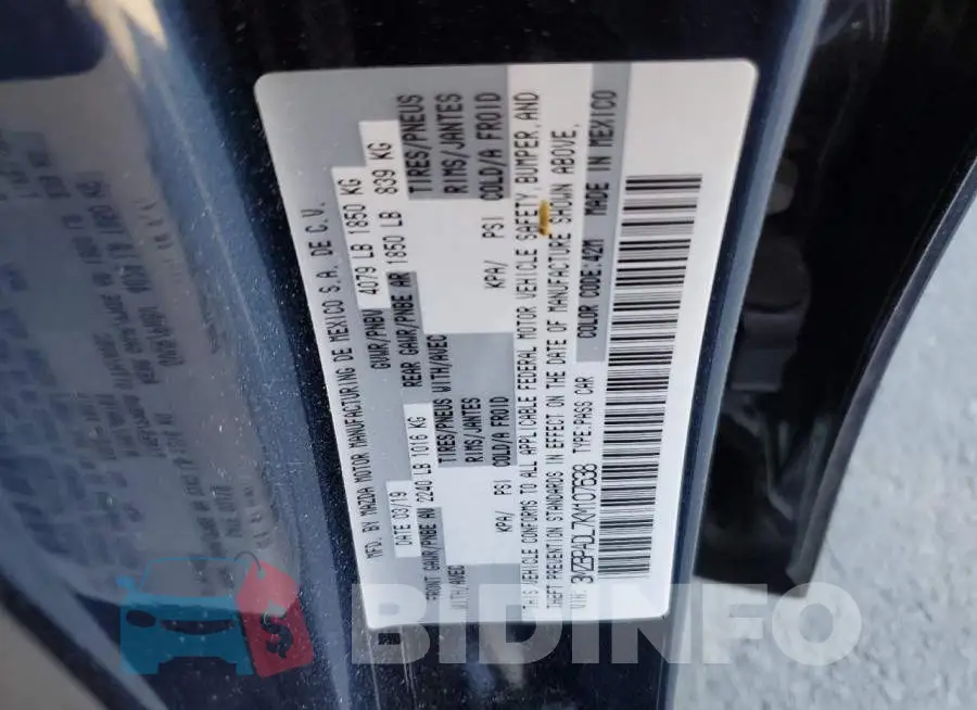 3MZBPADL7KM107638 Photo# 10