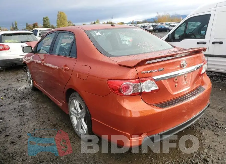 2T1BU4EE8DC076294 Photo# 3