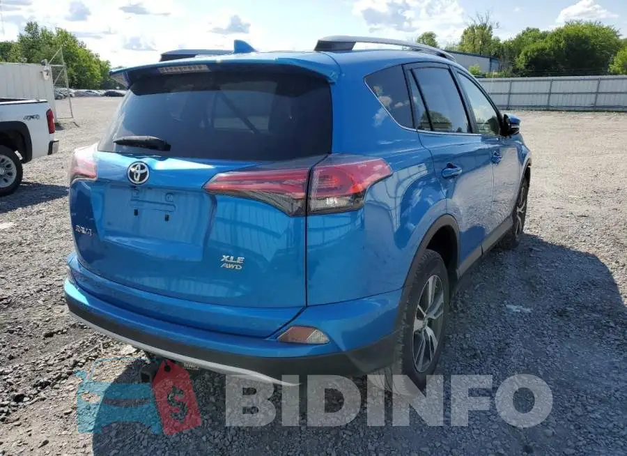 JTMRFREVXHD209975 Photo# 4