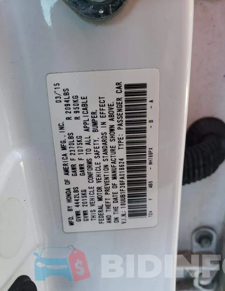 19UUB1F36FA018624 Photo# 10