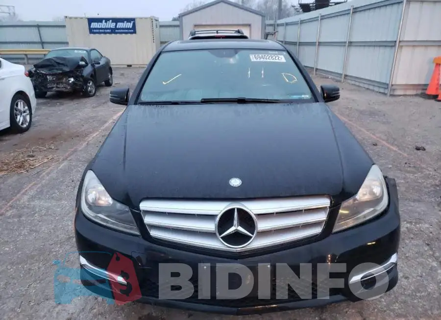 WDDGF4HB6DR295655 Photo# 5