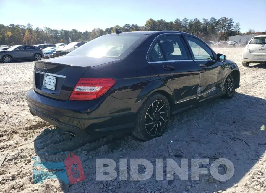 WDDGF5HB0DR292045 Photo# 4