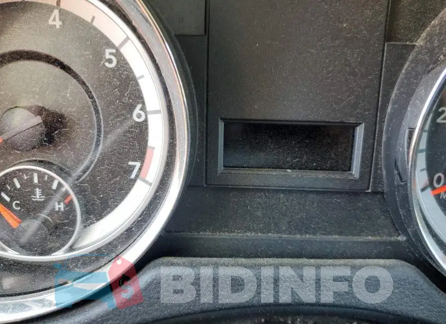 2C4RDGBG8JR161914 Photo# 8