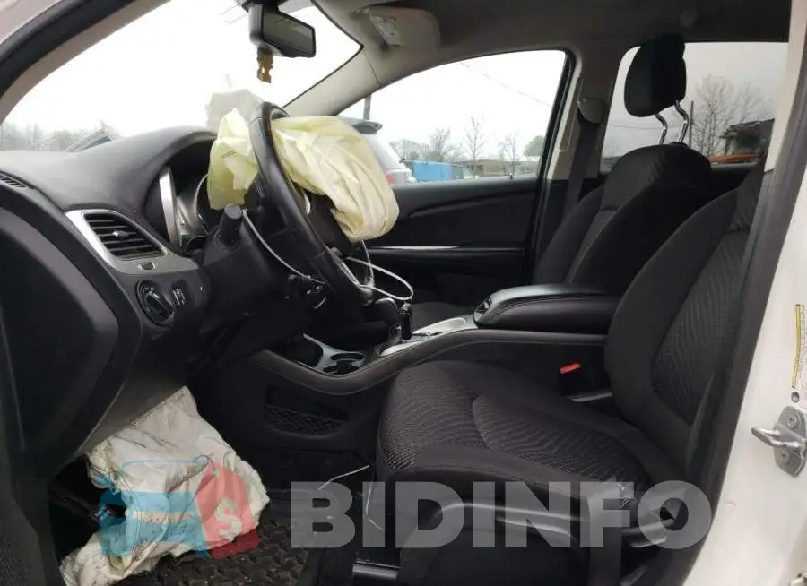 3C4PDCAB5GT171909 Photo# 7