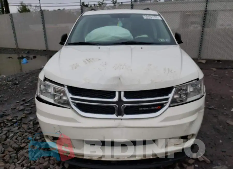 3C4PDCAB5GT171909 Photo# 5