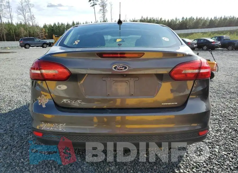 1FADP3E23FL338630 Photo# 6
