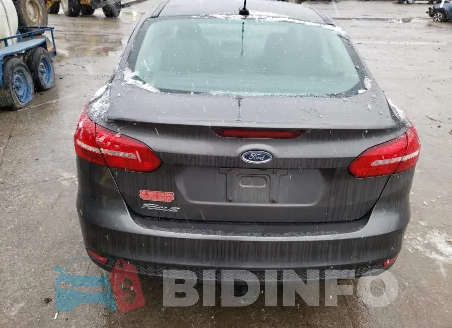 1FADP3E24GL243527 Photo# 6