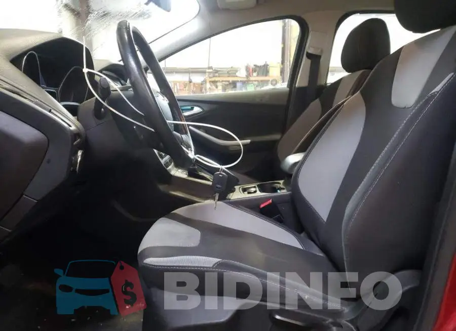 1FADP3F2XDL101516 Photo# 7