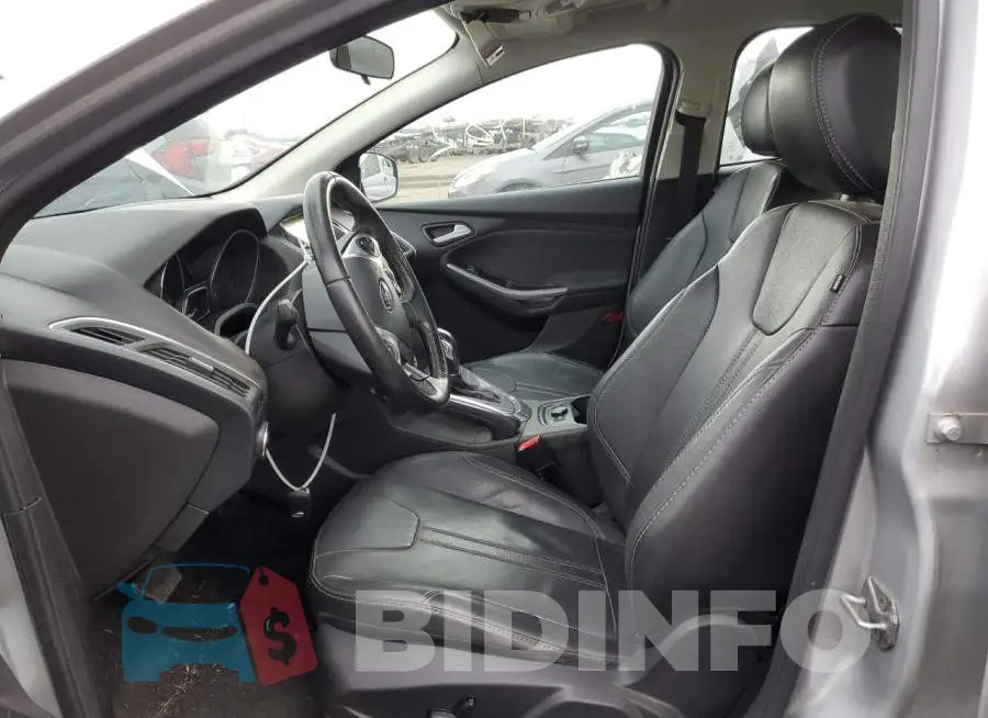 1FADP3J24EL105232 Photo# 7