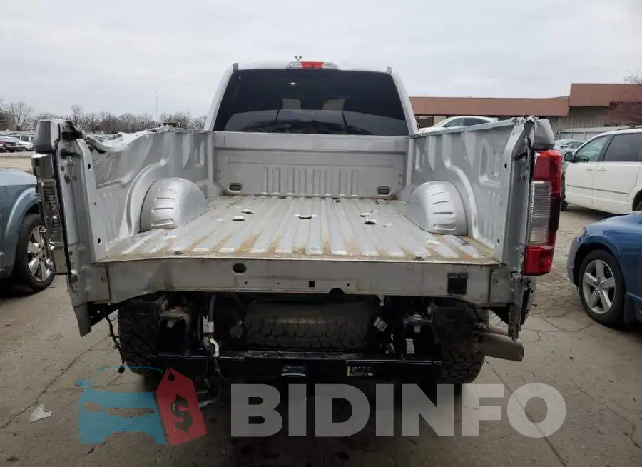 1FT8W3BT9JEB80402 Photo# 6