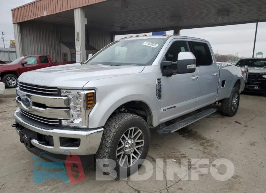 1FT8W3BT9JEB80402 Photo# 1