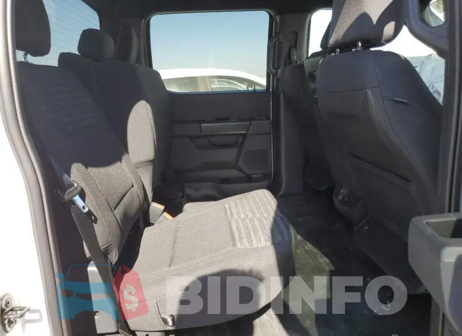 1FTEW1EP8NFB37644 Photo# 6