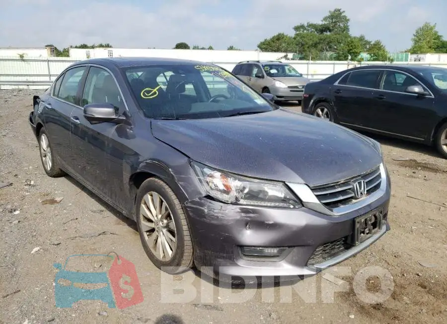 1HGCR2F83FA259999 Photo# 1