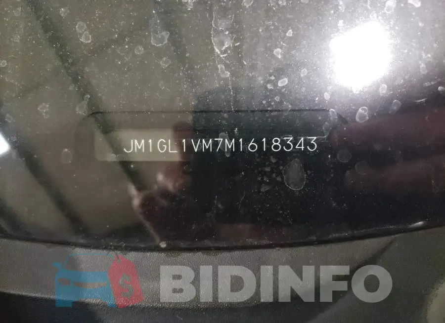 JM1GL1VM7M1618343 Photo# 13