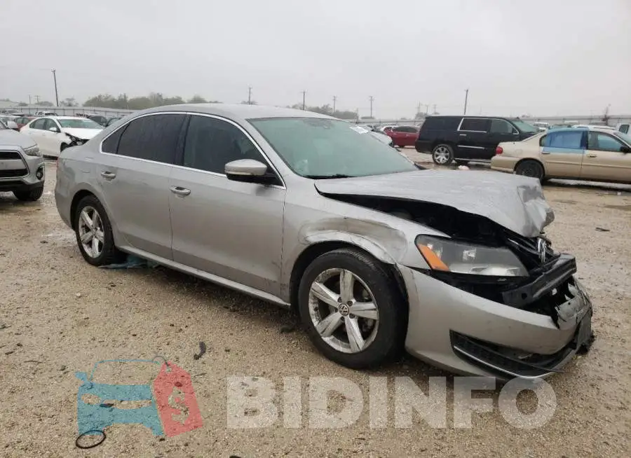1VWBS7A39EC039872 Photo# 4
