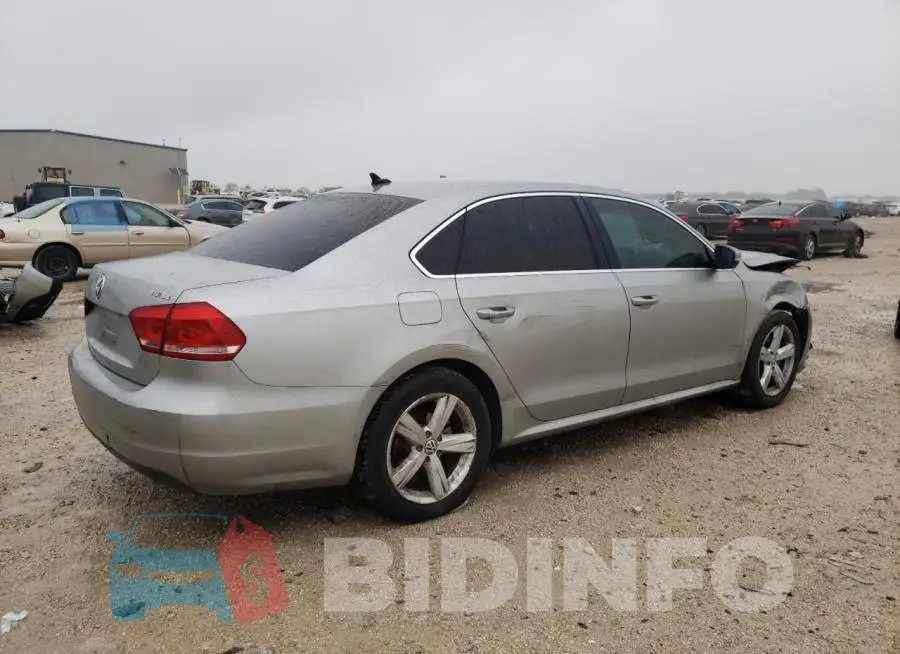 1VWBS7A39EC039872 Photo# 3