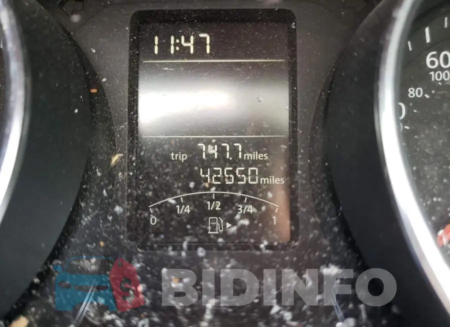 3VW2B7AJ7HM230918 Photo# 8