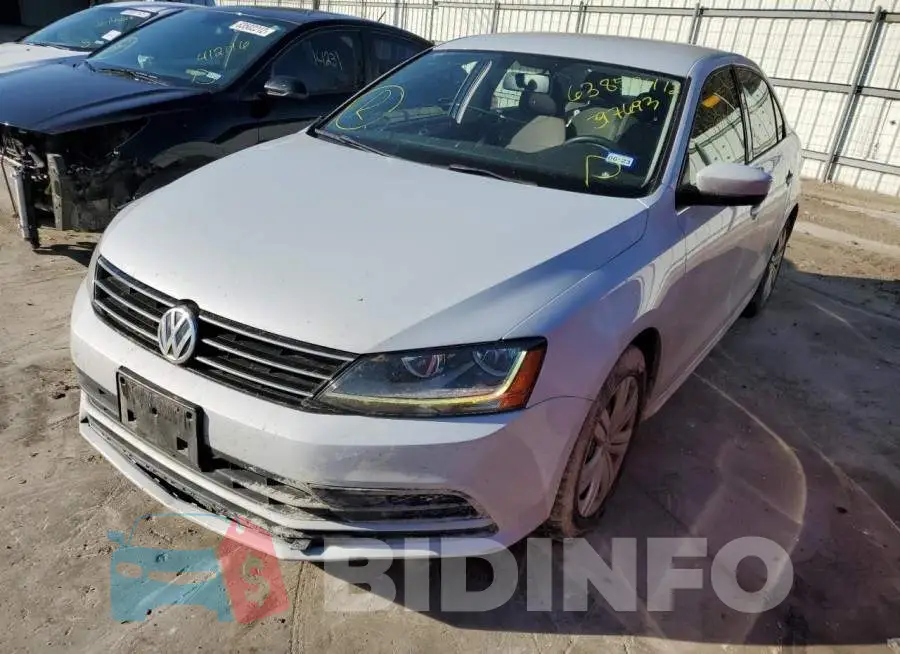 3VW2B7AJXHM397693 Photo# 2