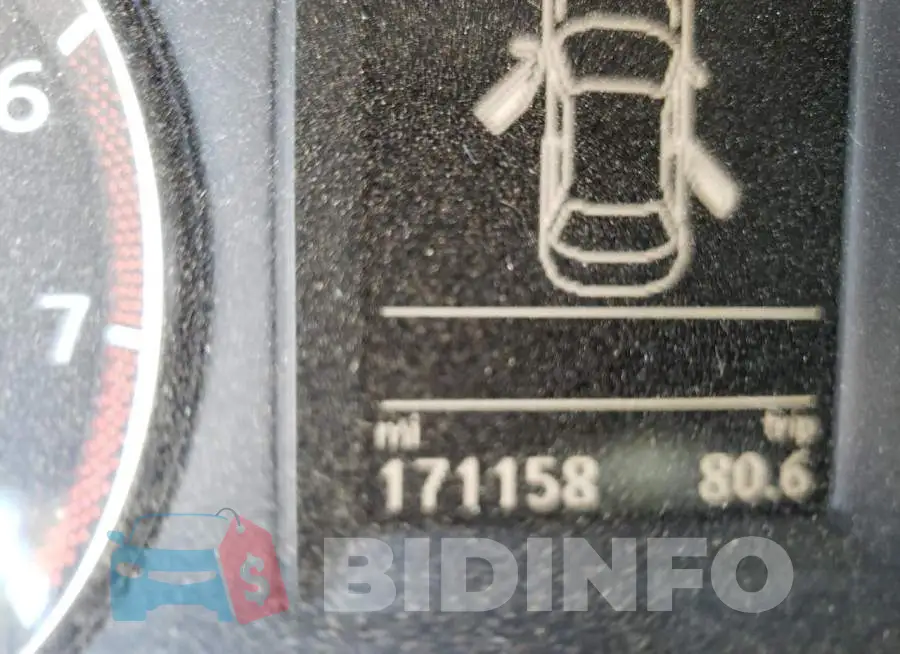 3VW4S7AJ2EM213562 Photo# 8