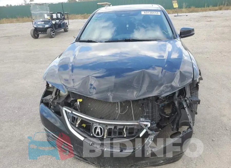 19UUB2F54FA019147 Photo# 9