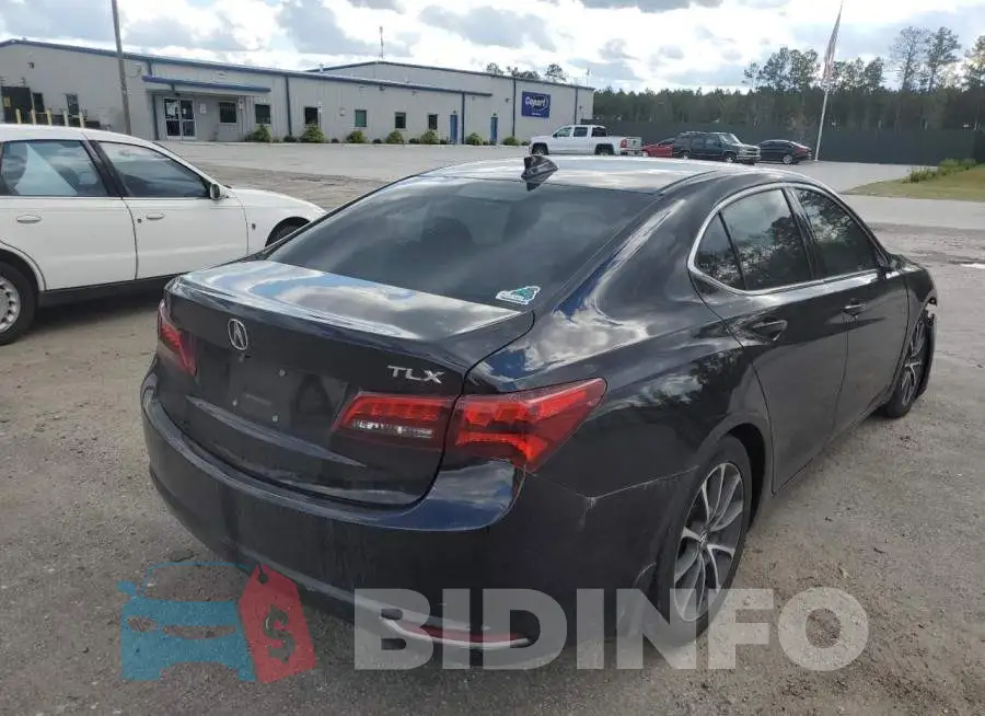 19UUB2F54FA019147 Photo# 4