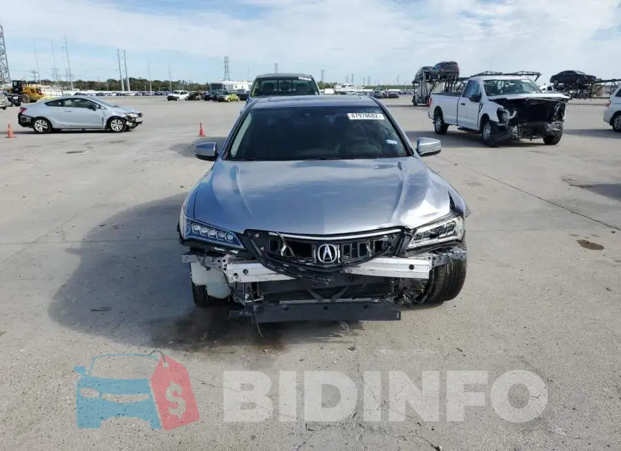19UUB2F57FA013696 Photo# 5