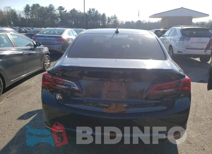 19UUB2F57FA025444 Photo# 6