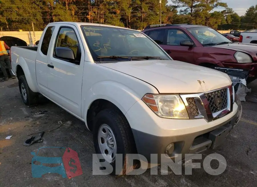 1N6BD0CT2DN727097 Photo# 1