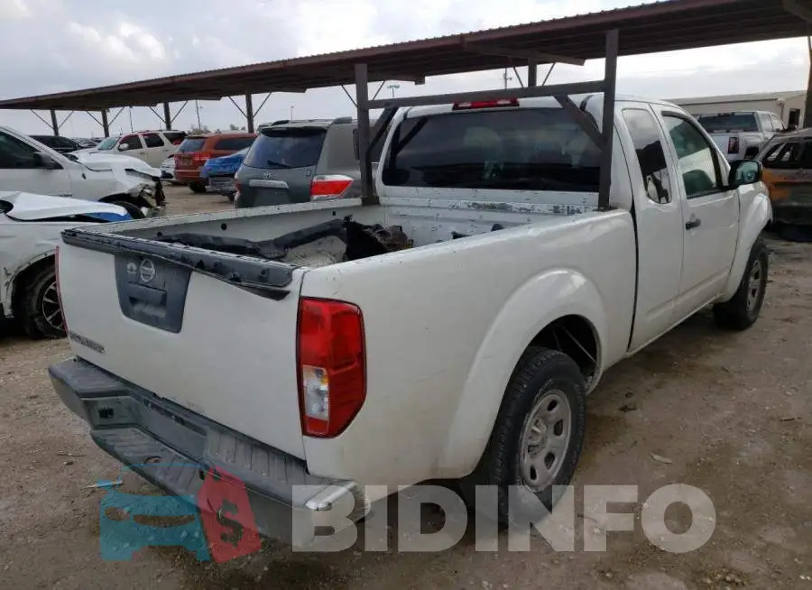 1N6BD0CT8FN743517 Photo# 4