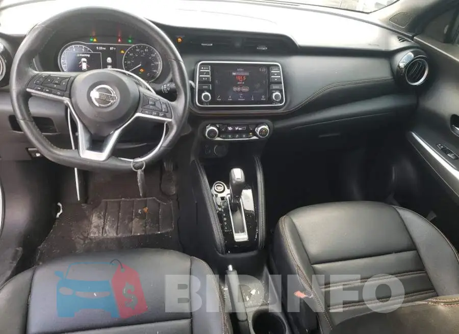 3N1CP5CU2JL514136 Photo# 8